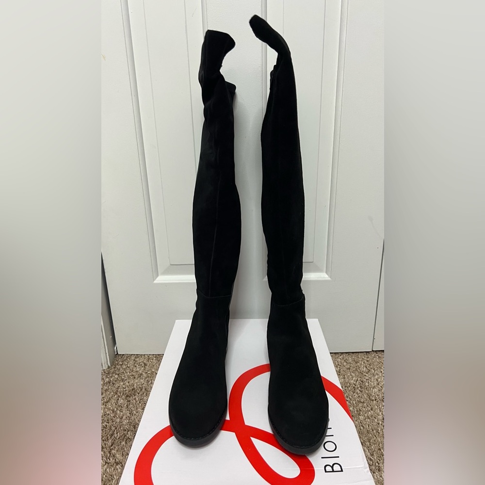 Blondo Black Over-the-Knee Boots - Waterproof - Size 8 - Picture 2 of 10
